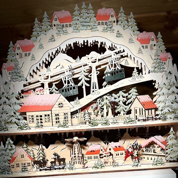 Martha Stewart LED Winter Village Scene - Picture 7 of 14
